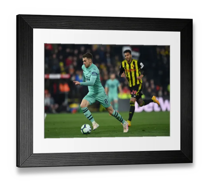 Framed Print : Arsenal's Aaron Ramsey in Action Against Watford, Premier League 2018-19