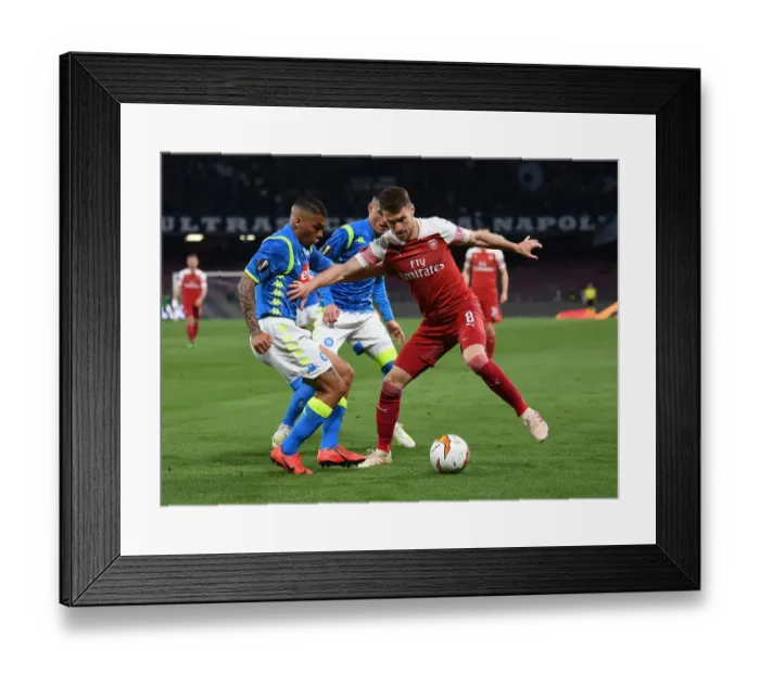 Framed Print : Ramsey vs. Allan: A Europa League Battle – Arsenal vs. Napoli