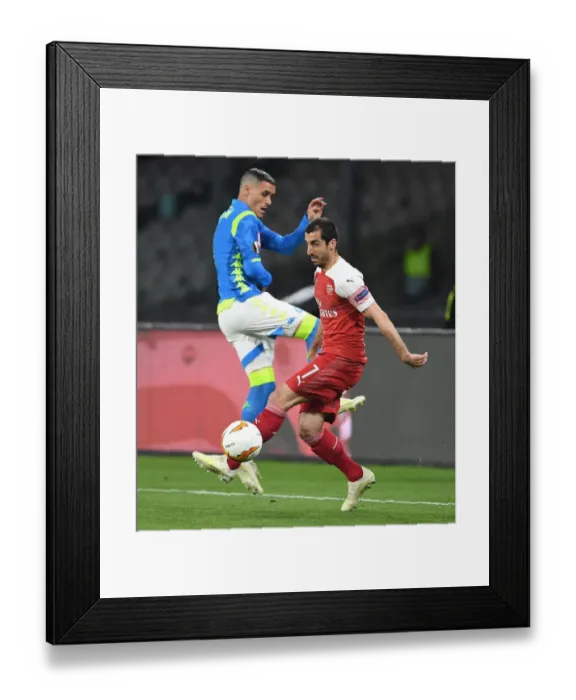 Framed Print : Arsenal vs. Napoli: Europa League Quarterfinal at Stadio San Paolo (2018-19)