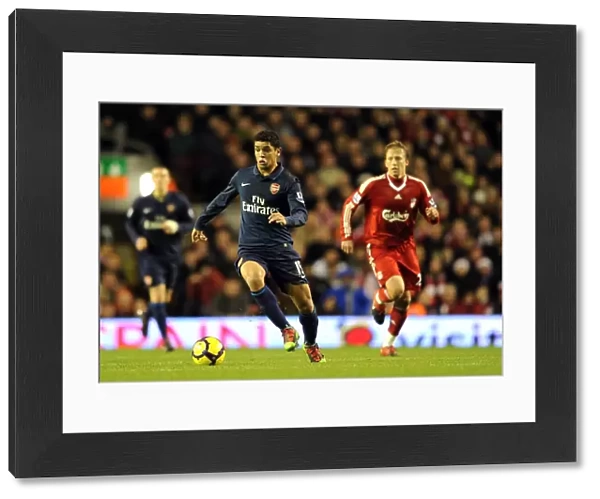 Denilson (Arsenal) Lucas (Liverpool). Liverpool 1: 2 Arsenal, Barclays Premier League