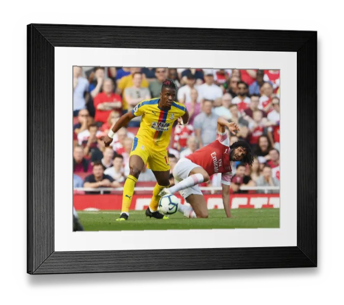 Framed Print : Arsenal vs Crystal Palace: Premier League Clash at Emirates Stadium Framed Print : Arsenal vs Crystal Palace: Premier League Clash at Emirates Stadium