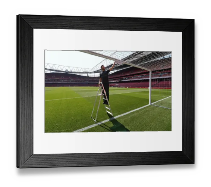 Framed Print : Arsenal Groundstaff Preparing Emirates Stadium for Arsenal vs. Crystal Palace (2018-19) Framed Print : Arsenal Groundstaff Preparing Emirates Stadium for Arsenal vs. Crystal Palace (2018-19)