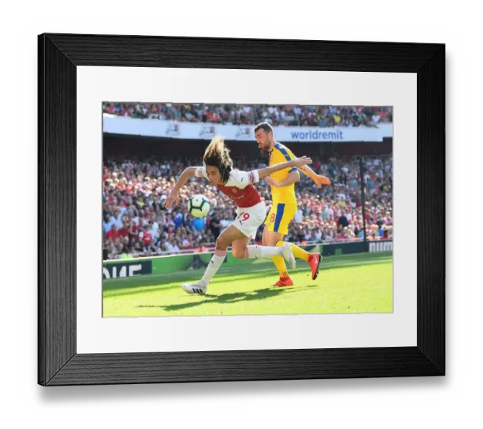 Framed Print : Arsenal's Guendouzi Stands Firm Against Crystal Palace's McArthur Framed Print : Arsenal's Guendouzi Stands Firm Against Crystal Palace's McArthur