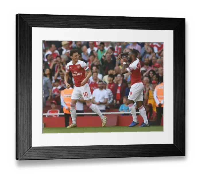 Framed Print : Mesut Ozil and Alexandre Lacazette Celebrate Goal: Arsenal vs Crystal Palace, Premier League 2018-19 Framed Print : Mesut Ozil and Alexandre Lacazette Celebrate Goal: Arsenal vs Crystal Palace, Premier League 2018-19