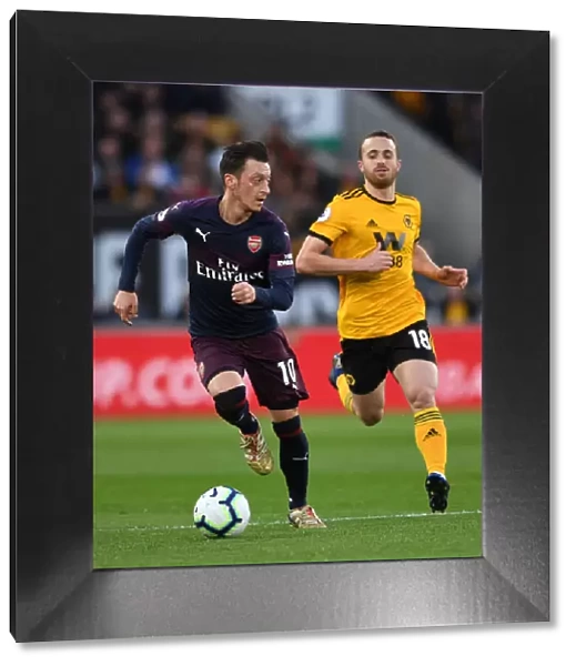 Mesut Ozil in Action: Arsenal vs Wolverhampton Wanderers, Premier League 2018-19
