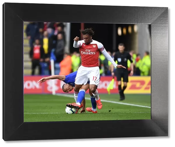 Arsenal's Alex Iwobi Outmaneuvers Leicester's Youri Tielemans in Premier League Clash