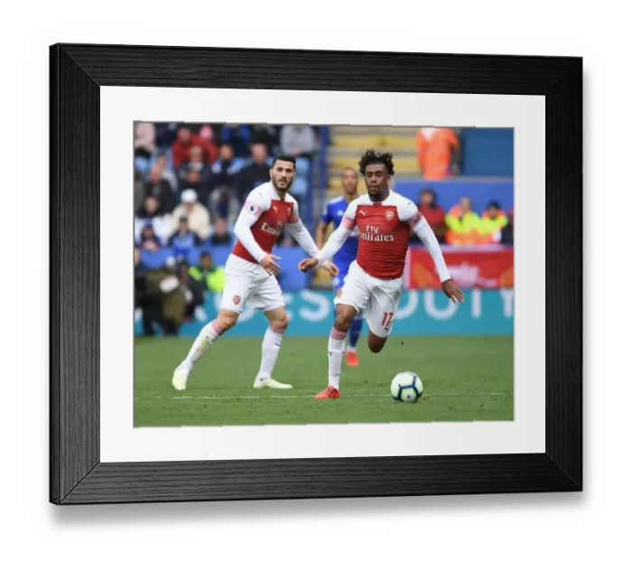 Framed Print : Arsenal's Alex Iwobi in Action against Leicester City - Premier League Showdown (2018-19) Framed Print : Arsenal's Alex Iwobi in Action against Leicester City - Premier League Showdown (2018-19)