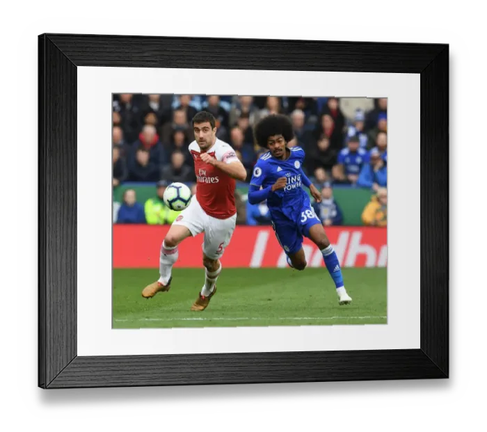 Framed Print : Sokratis Breaks Past Choudhury: Leicester City vs. Arsenal FC, Premier League 2018-19 Framed Print : Sokratis Breaks Past Choudhury: Leicester City vs. Arsenal FC, Premier League 2018-19