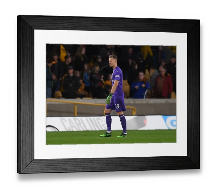 Framed Print : Arsenal's Bernd Leno in Action against Wolverhampton Wanderers in the Premier League (2018-19) Framed Print : Arsenal's Bernd Leno in Action against Wolverhampton Wanderers in the Premier League (2018-19)