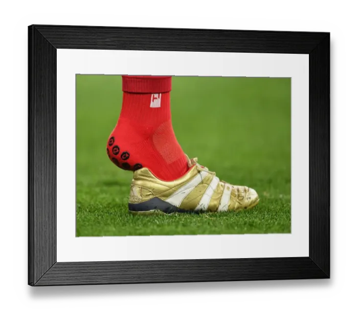 Framed Print : Mesut Ozil's Boots: Napoli v Arsenal, UEFA Europa League Quarterfinal Second Leg, Stadio San Paolo, 2019