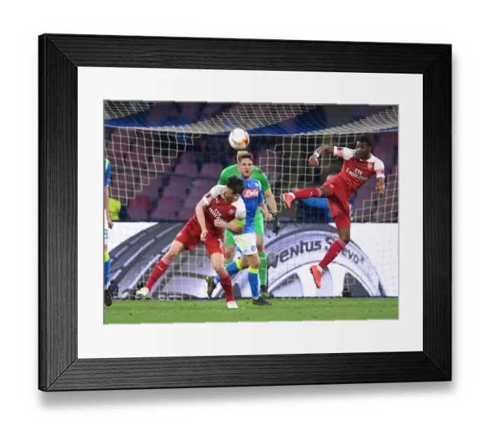 Framed Print : Arsenal's Laurent Koscielny and Ainsley Maitland-Niles in Napoli Quarters