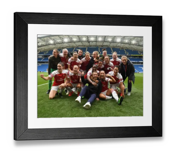 Framed Print : Arsenal Women Celebrate FA WSL Title Win