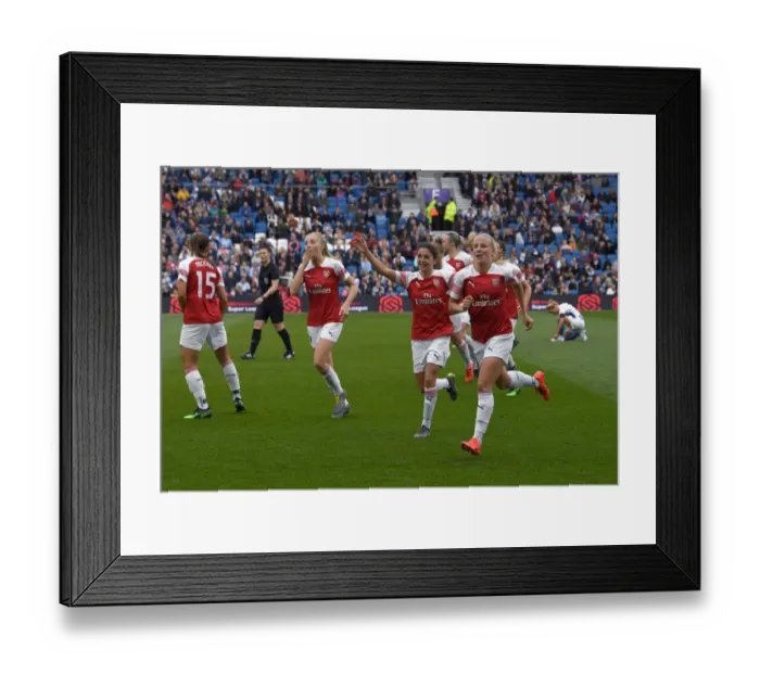 Framed Print : Beth Mead Scores Brace: Arsenal Women Triumph Over Brighton & Hove Albion