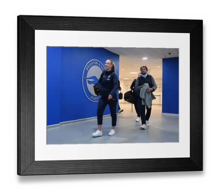 Framed Print : Arsenal Women's Stars: Joe Montemurro and Beth Mead Prepare for Brighton Clash Framed Print : Arsenal Women's Stars: Joe Montemurro and Beth Mead Prepare for Brighton Clash