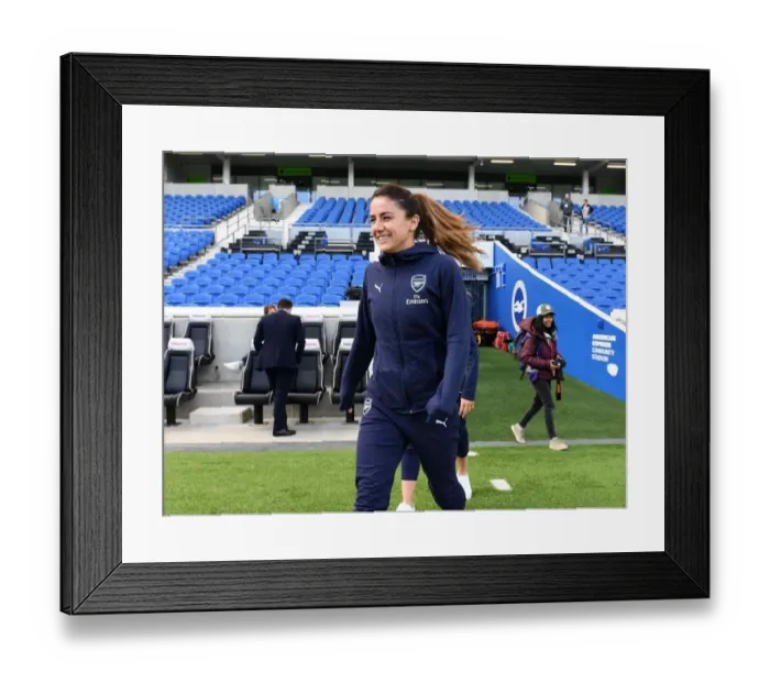 Framed Print : Danielle van de Donk: Arsenal's Warrior Ready for Battle against Brighton & Hove Albion
