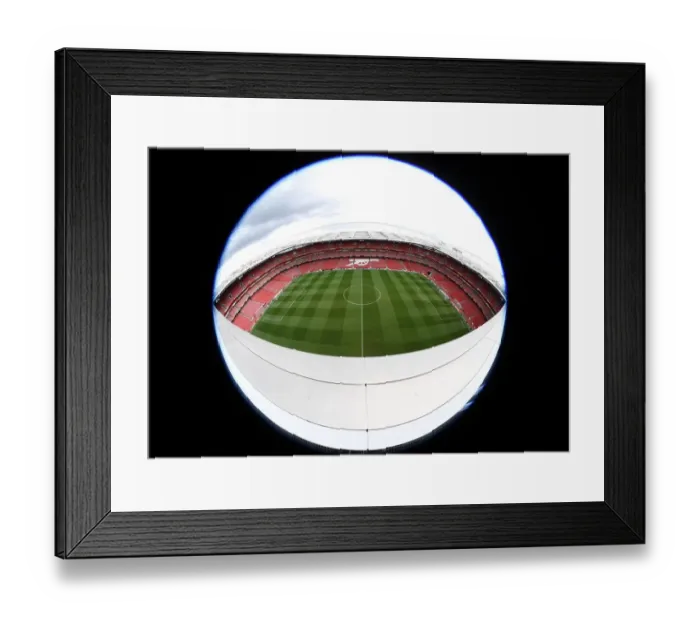 Framed Print : Arsenal vs Valencia: UEFA Europa League Semi-Final First Leg at Emirates Stadium
