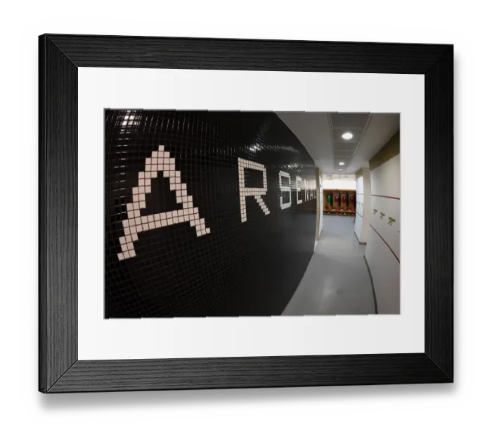 Framed Print : Arsenal Changing Room Before Europa League Semi-Final vs Valencia Framed Print : Arsenal Changing Room Before Europa League Semi-Final vs Valencia