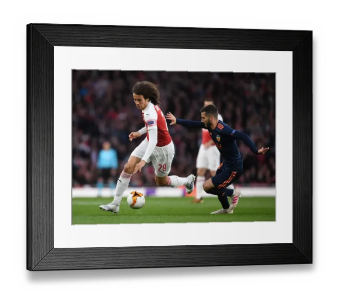 Framed Print : Arsenal vs Valencia: Matteo Guendouzi Breaks Past Jose Gaya in UEFA Europa League Semi-Final First Leg Framed Print : Arsenal vs Valencia: Matteo Guendouzi Breaks Past Jose Gaya in UEFA Europa League Semi-Final First Leg
