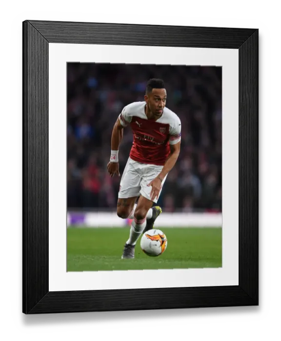 Framed Print : Arsenal vs Valencia: UEFA Europa League Semi-Final Showdown at Emirates Stadium, London, 2019 Framed Print : Arsenal vs Valencia: UEFA Europa League Semi-Final Showdown at Emirates Stadium, London, 2019