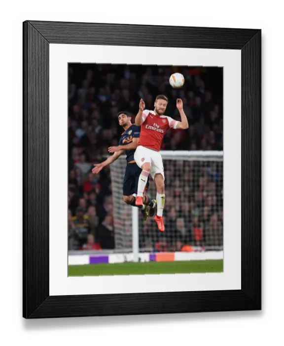 Framed Print : Arsenal vs Valencia: Europa League Semi-Final Showdown at Emirates Stadium, London, 2019 Framed Print : Arsenal vs Valencia: Europa League Semi-Final Showdown at Emirates Stadium, London, 2019