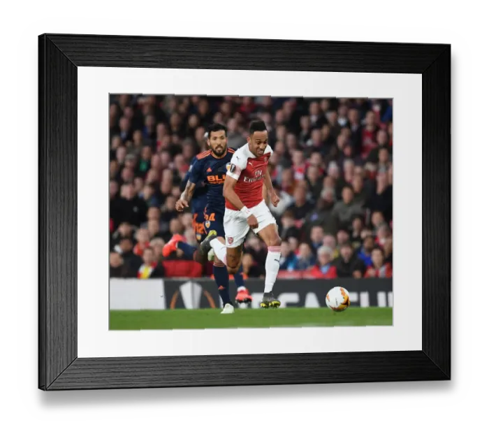 Framed Print : Arsenal vs Valencia: UEFA Europa League Semi-Final Showdown at Emirates Stadium, London, 2019 Framed Print : Arsenal vs Valencia: UEFA Europa League Semi-Final Showdown at Emirates Stadium, London, 2019