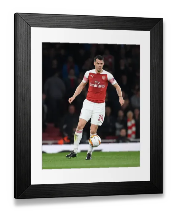 Framed Print : Arsenal vs Valencia: UEFA Europa League Semi-Final Showdown at Emirates Stadium, London, 2019 Framed Print : Arsenal vs Valencia: UEFA Europa League Semi-Final Showdown at Emirates Stadium, London, 2019