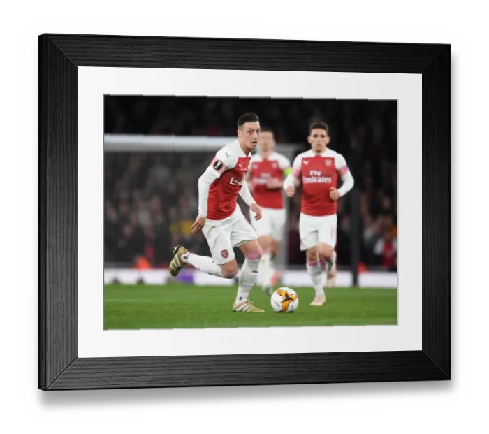 Framed Print : Arsenal vs Valencia: UEFA Europa League Semi-Final Showdown at Emirates Stadium, London 2019 Framed Print : Arsenal vs Valencia: UEFA Europa League Semi-Final Showdown at Emirates Stadium, London 2019