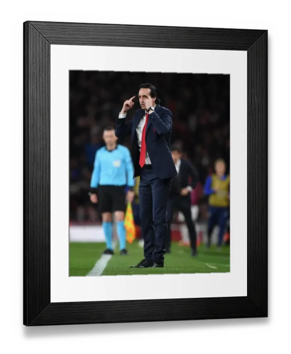Framed Print : Unai Emery and Arsenal Face Valencia in Europa League Semi-Final Showdown