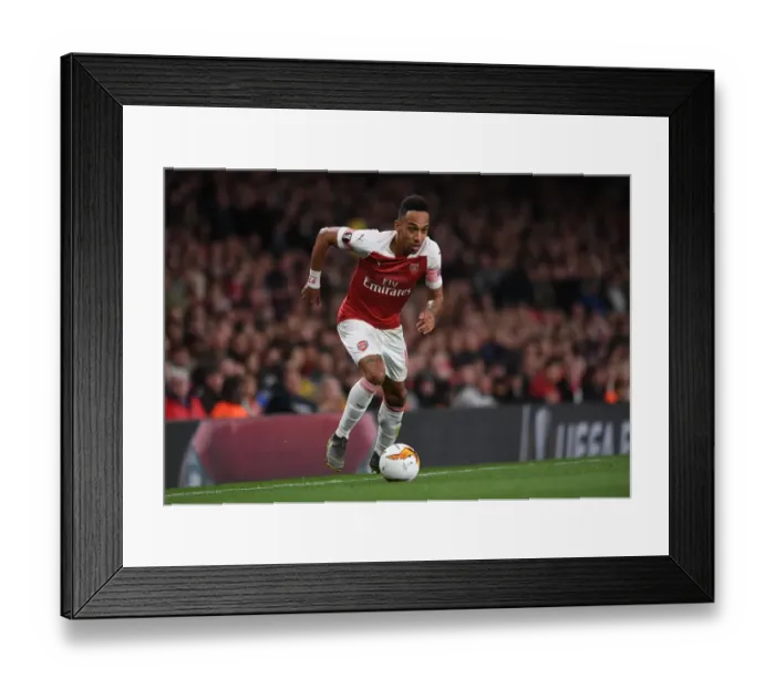 Framed Print : Arsenal's Pierre-Emerick Aubameyang in Action during the 2019 Europa League Semi-Final vs Valencia