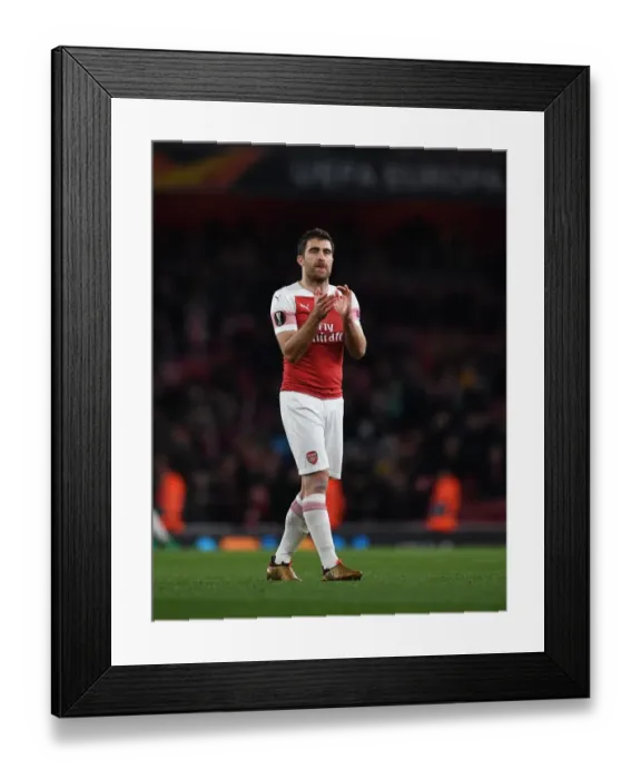 Framed Print : Arsenal's Sokratis Celebrates with Fans after Europa League Semi-Final First Leg vs Valencia