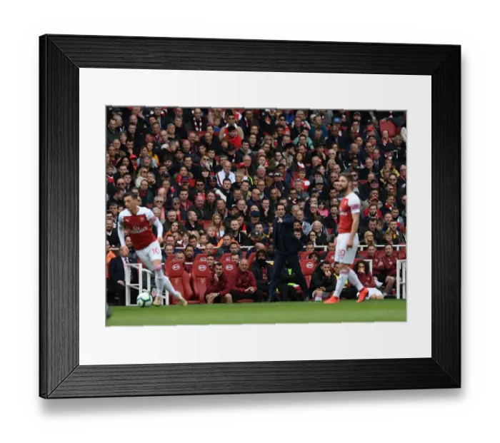 Framed Print : Unai Emery Leads Arsenal Against Brighton & Hove Albion in Premier League Showdown