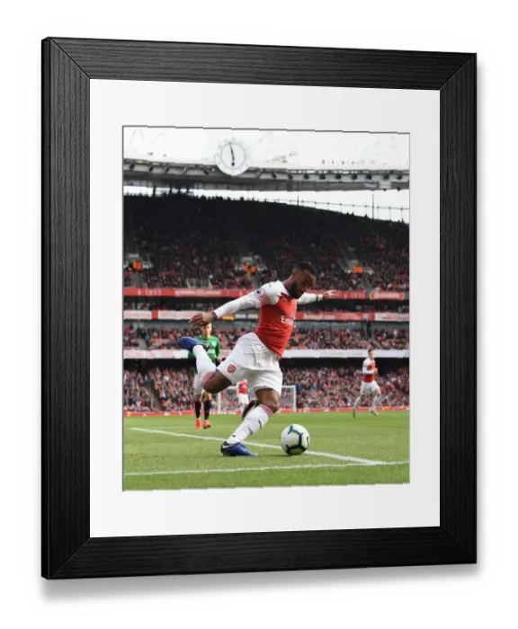 Framed Print : Alexandre Lacazette in Action: Arsenal vs Brighton & Hove Albion, Premier League 2018-19