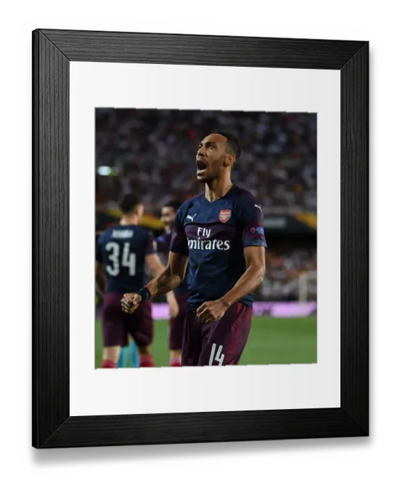 Framed Print : Aubameyang's Dramatic Goal: Arsenal Reaches Europa League Final vs Valencia