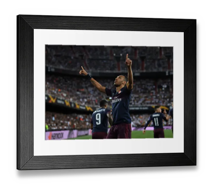 Framed Print : Aubameyang's Europa League Semi-Final Stunner: Arsenal's Triumph over Valencia