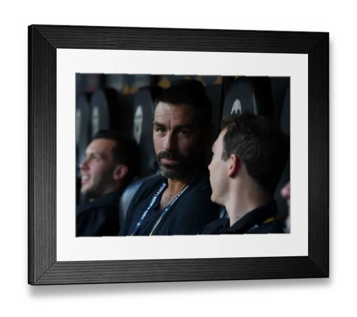 Framed Print : Robert Pires Returns: Valencia vs. Arsenal - UEFA Europa League Semi-Final