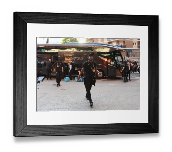 Framed Print : Arsenal's Ainsley Maitland-Niles Before UEFA Europa League Semi-Final vs Valencia Framed Print : Arsenal's Ainsley Maitland-Niles Before UEFA Europa League Semi-Final vs Valencia