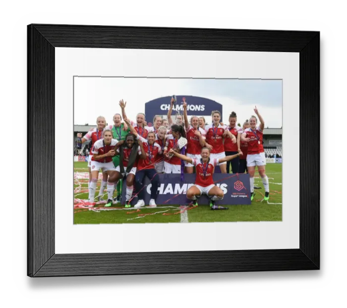 Framed Print : Arsenal Women Celebrate Historic WSL Title Win