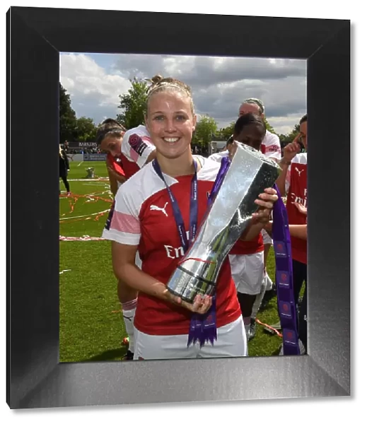 Beth Mead Lifts WSL Trophy: Arsenal Women Celebrate Championship Win Over Manchester City