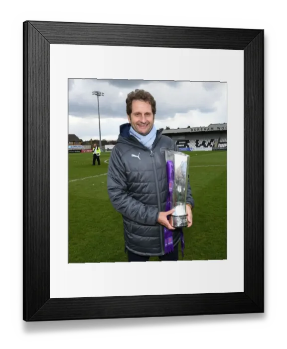 Framed Print : Joe Montemurro Celebrates Arsenal Women's WSL Title Triumph over Manchester City