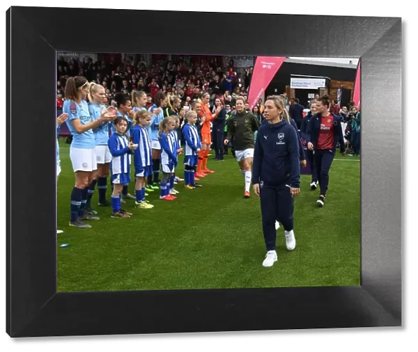Arsenal Women Receive Guard of Honor from Manchester City Ahead of WSL Clash