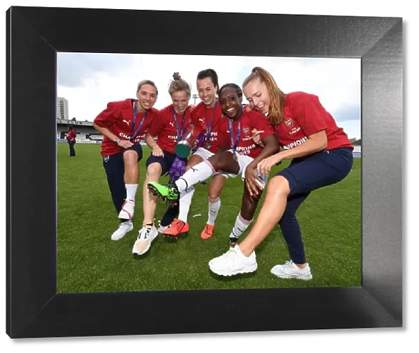 Arsenal Women's Injured Stars Show Off Scars with WSL Trophy After Manchester City Victory