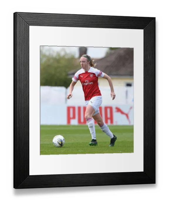 Framed Print : Louise Quinn in Action: Arsenal Women vs Manchester City Women, WSL (Women's Super League)
