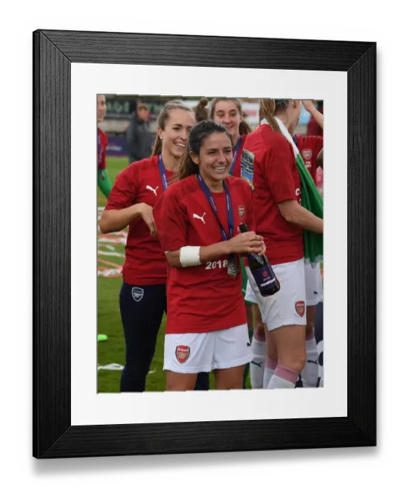 Framed Print : Danielle van de Donk - Arsenal Women's Determination Amidst WSL Battle: Arsenal vs Manchester City