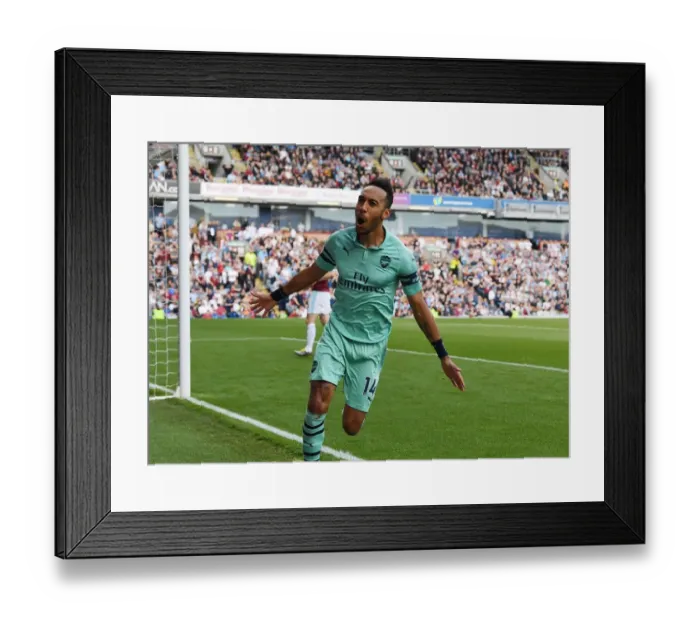 Framed Print : Aubameyang's Decisive Goal: Arsenal Secures Victory at Burnley (2018-19)