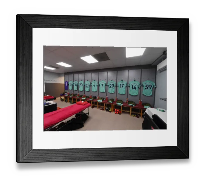 Framed Print : Arsenal's United Front: Pre-Match Huddle Before Burnley Clash, Premier League 2018-19