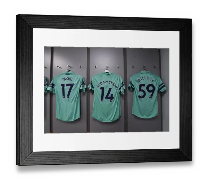 Framed Print : Arsenal Players Shirts in Arsenal Dressing Room Before Burnley Match (2018-19) Framed Print : Arsenal Players Shirts in Arsenal Dressing Room Before Burnley Match (2018-19)