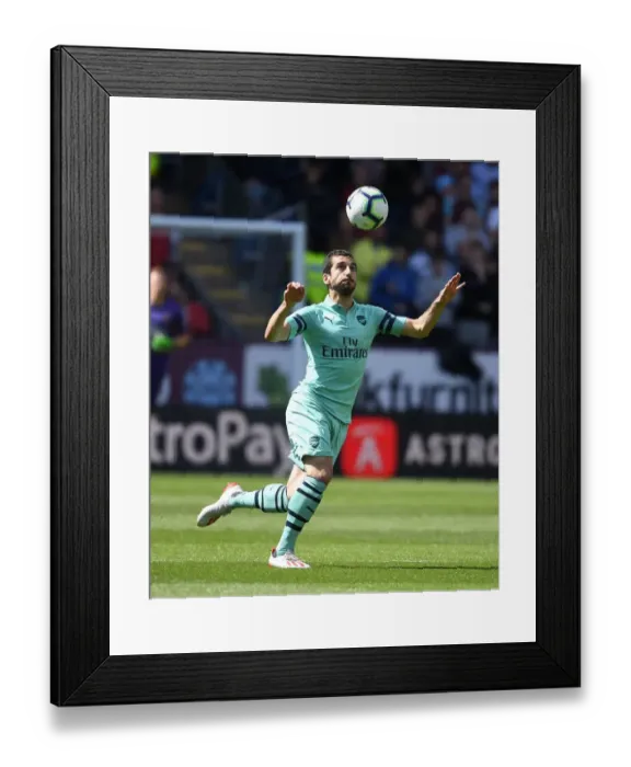 Framed Print : Mkhitaryan in Action: Burnley vs. Arsenal, Premier League 2018-19 Framed Print : Mkhitaryan in Action: Burnley vs. Arsenal, Premier League 2018-19