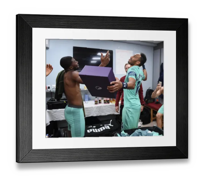 Framed Print : Arsenal's Aubameyang Clinches Golden Boot in Burnley Victory (2018-19)