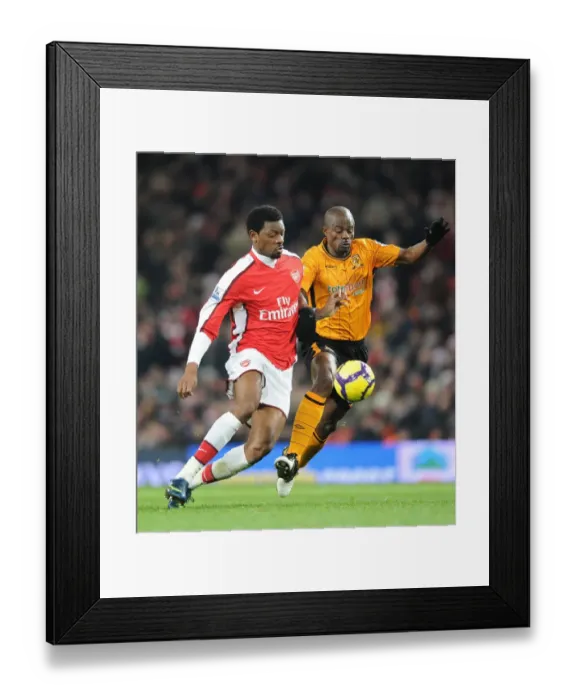 Framed Print : Arsenal's Diaby Shines: 3-0 Victory Over Hull City, Emirates Stadium, 2009