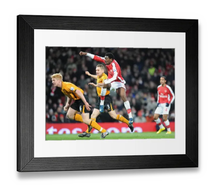 Framed Print : Abou Diaby shoots past Hull goalkeeper Boaz Myhill to score the 3rd Arsenal goal Framed Print : Abou Diaby shoots past Hull goalkeeper Boaz Myhill to score the 3rd Arsenal goal